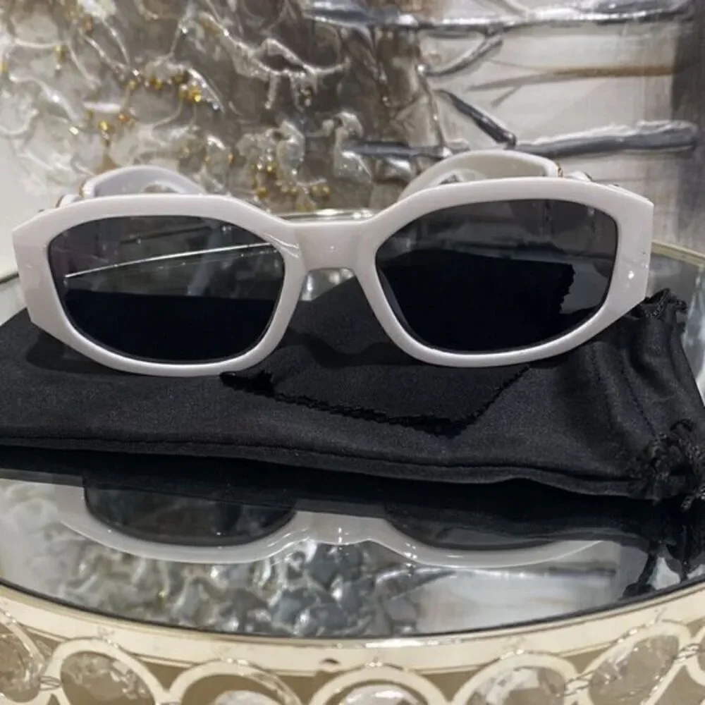 WOMEN'S Sunglasses